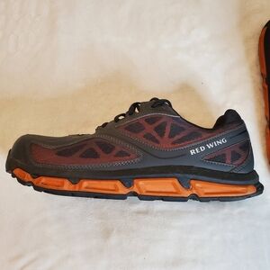 Red Wing Steel Toe Work Shoes, Men's Size 10.